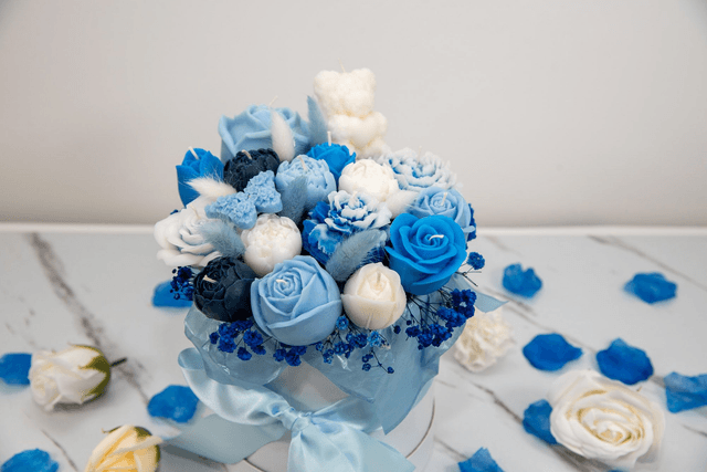 Forever Yours | Luxury Flower Bouquet Candle – Handmade