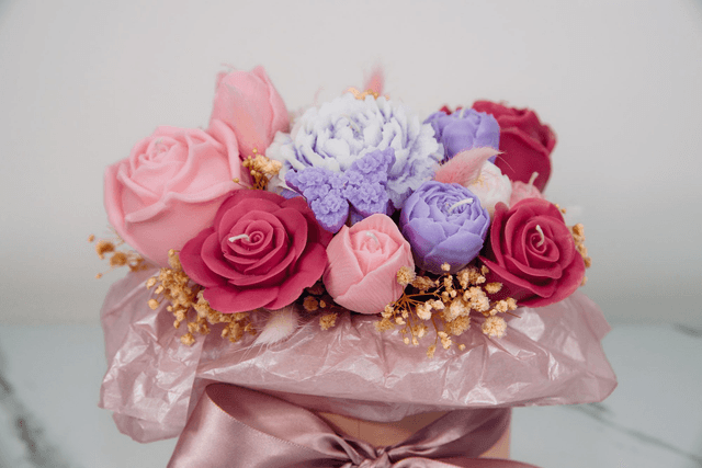 Blush and Bloom | Luxury Candle Bouquet
